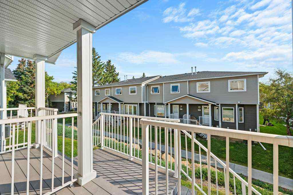 MLS® A2254812 - 248 Regal Park NE in Renfrew Calgary, Residential