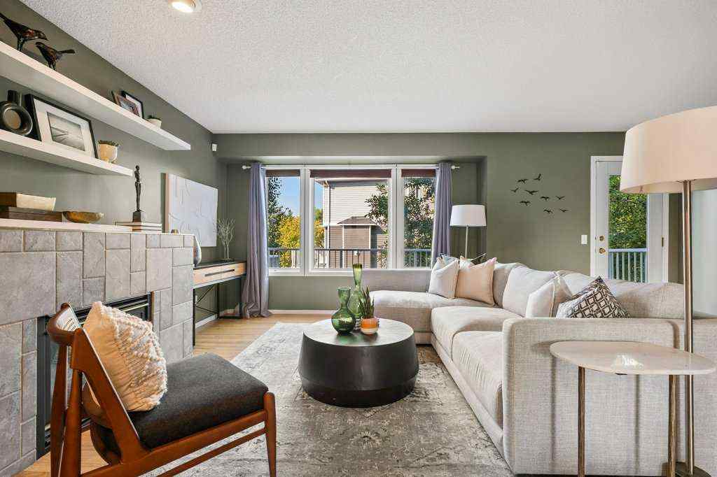 MLS® A2254812 - 248 Regal Park NE in Renfrew Calgary, Residential