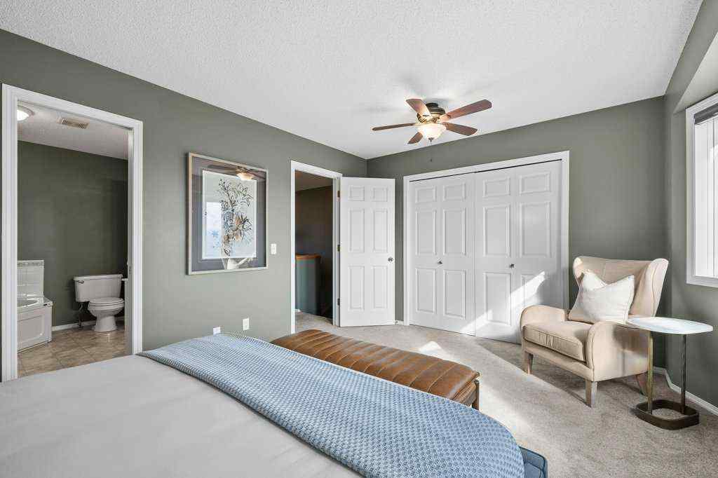 MLS® A2254812 - 248 Regal Park NE in Renfrew Calgary, Residential