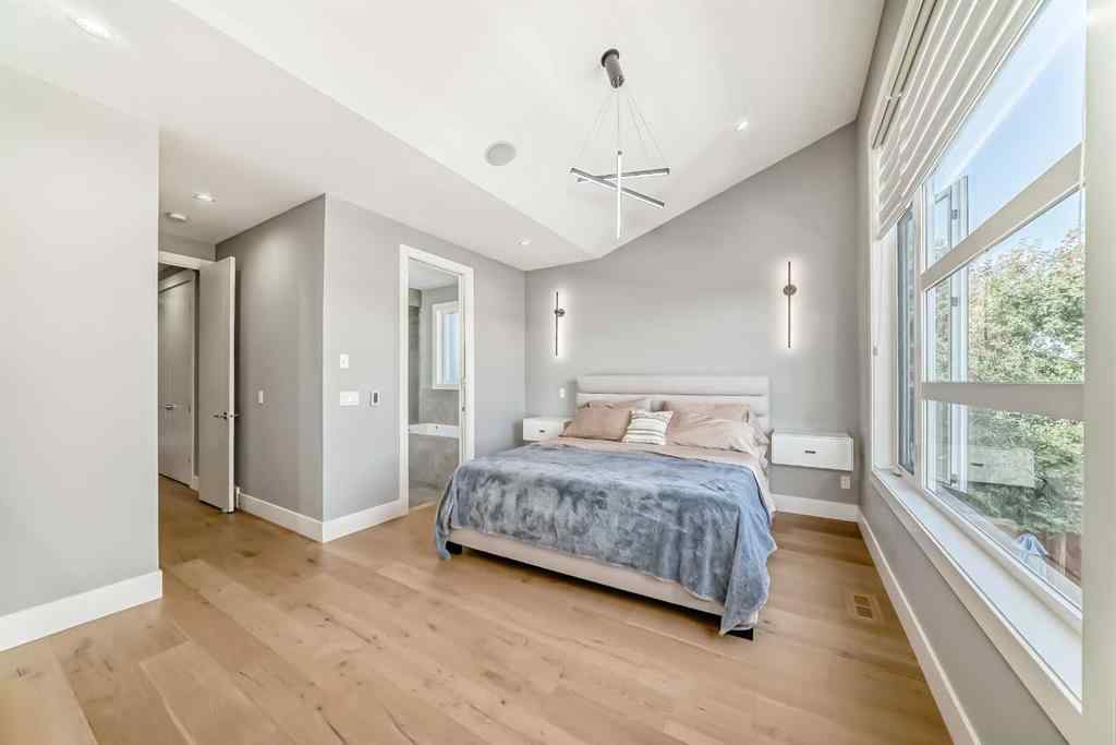 MLS® A2254816 - 2030 31 Street SW in Killarney/Glengarry Calgary, Residential