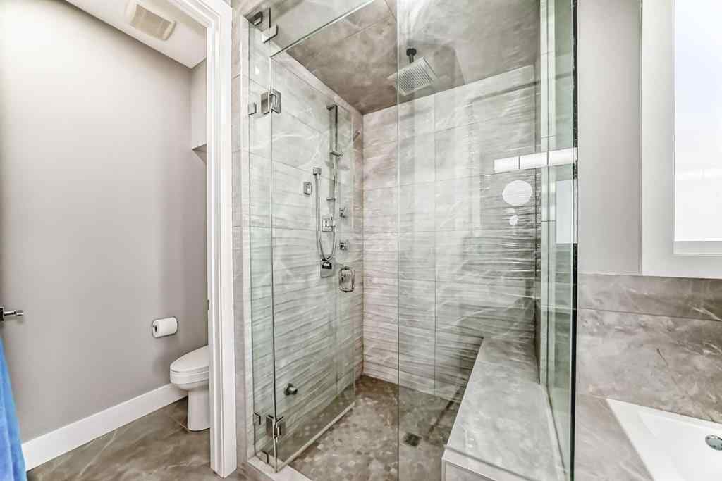 MLS® A2254816 - 2030 31 Street SW in Killarney/Glengarry Calgary, Residential