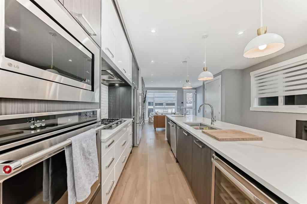 MLS® A2254816 - 2030 31 Street SW in Killarney/Glengarry Calgary, Residential