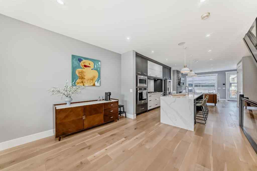 MLS® A2254816 - 2030 31 Street SW in Killarney/Glengarry Calgary, Residential
