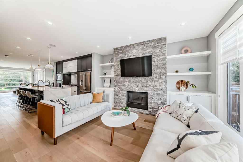 MLS® A2254816 - 2030 31 Street SW in Killarney/Glengarry Calgary, Residential