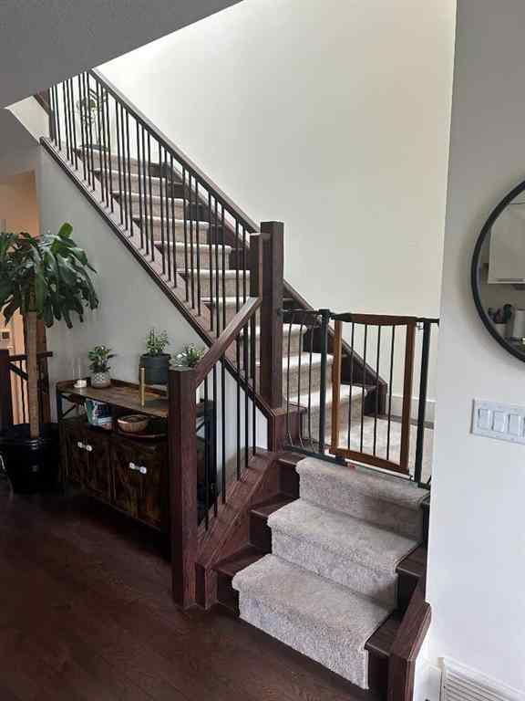 MLS® A2254818 - 2413 25 Street SW in Richmond Calgary, Residential