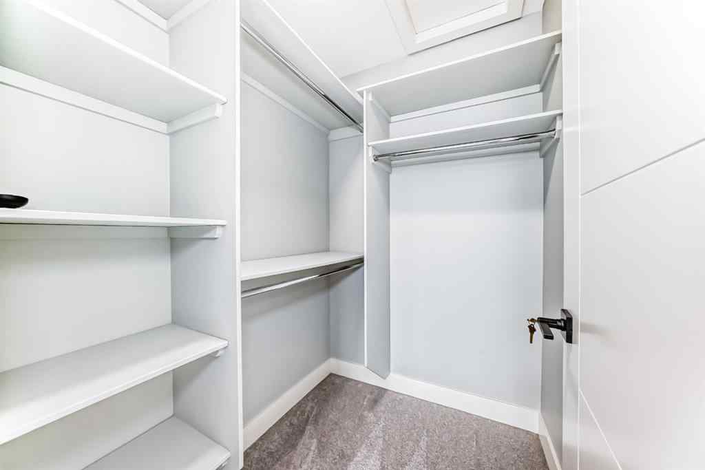 MLS® A2254826 - 1757 45 Street NW in Montgomery Calgary, Residential
