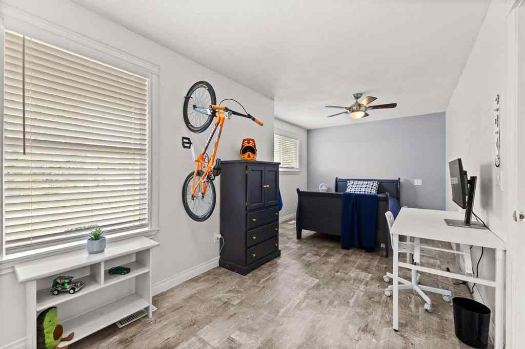 MLS® A2254827 - 284016 Range Road 275   in NONE Rural Rocky View County, Residential