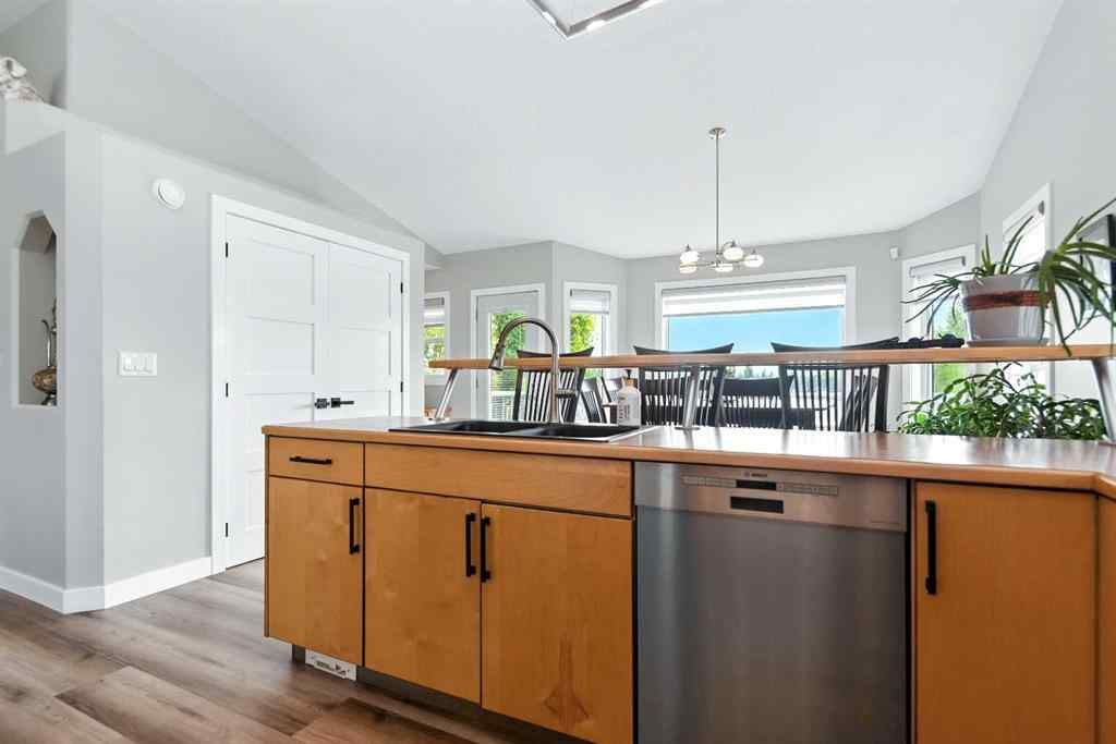 MLS® A2254829 - 176 Daniel Crescent  in Devonshire Red Deer, Residential