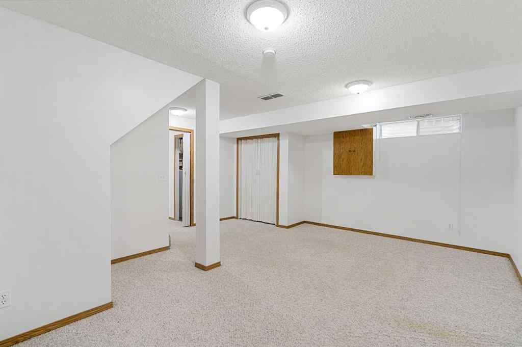 MLS® A2254830 - 184 Harvest Gold Circle NE in Harvest Hills Calgary, Residential