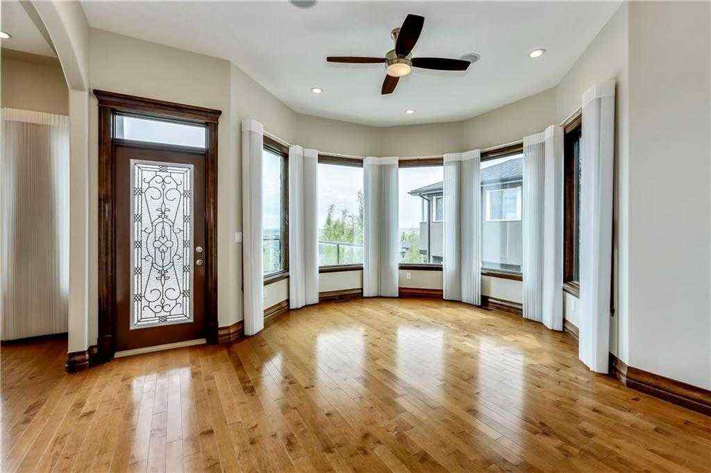 MLS® A2254832 - 35 Elmont Drive SW in Springbank Hill Calgary, Residential