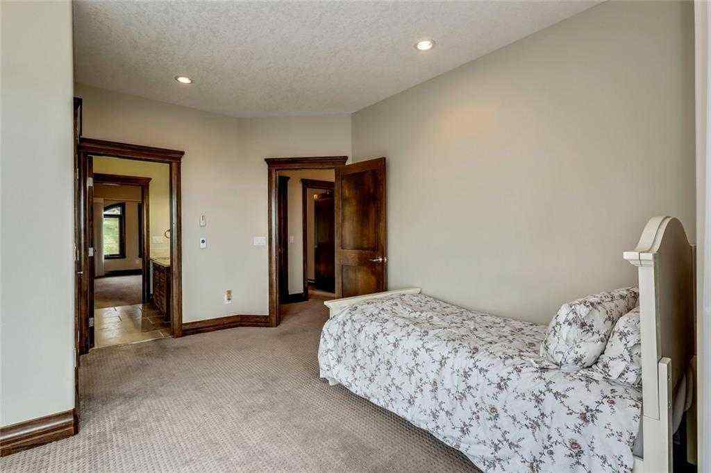 MLS® A2254832 - 35 Elmont Drive SW in Springbank Hill Calgary, Residential