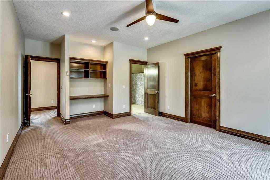 MLS® A2254832 - 35 Elmont Drive SW in Springbank Hill Calgary, Residential