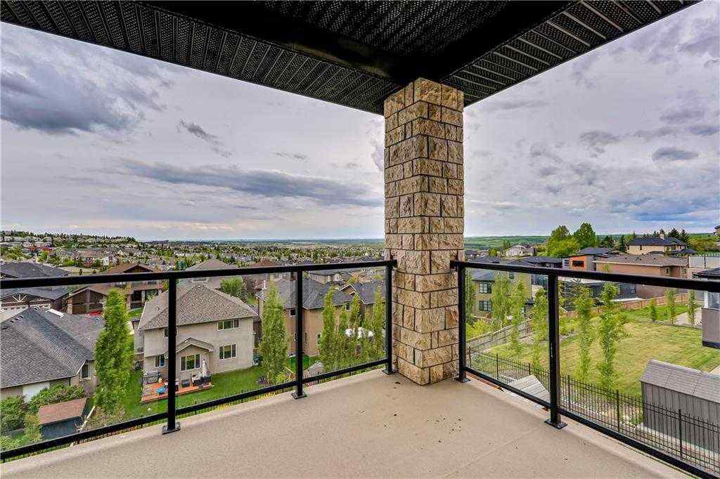 MLS® A2254832 - 35 Elmont Drive SW in Springbank Hill Calgary, Residential