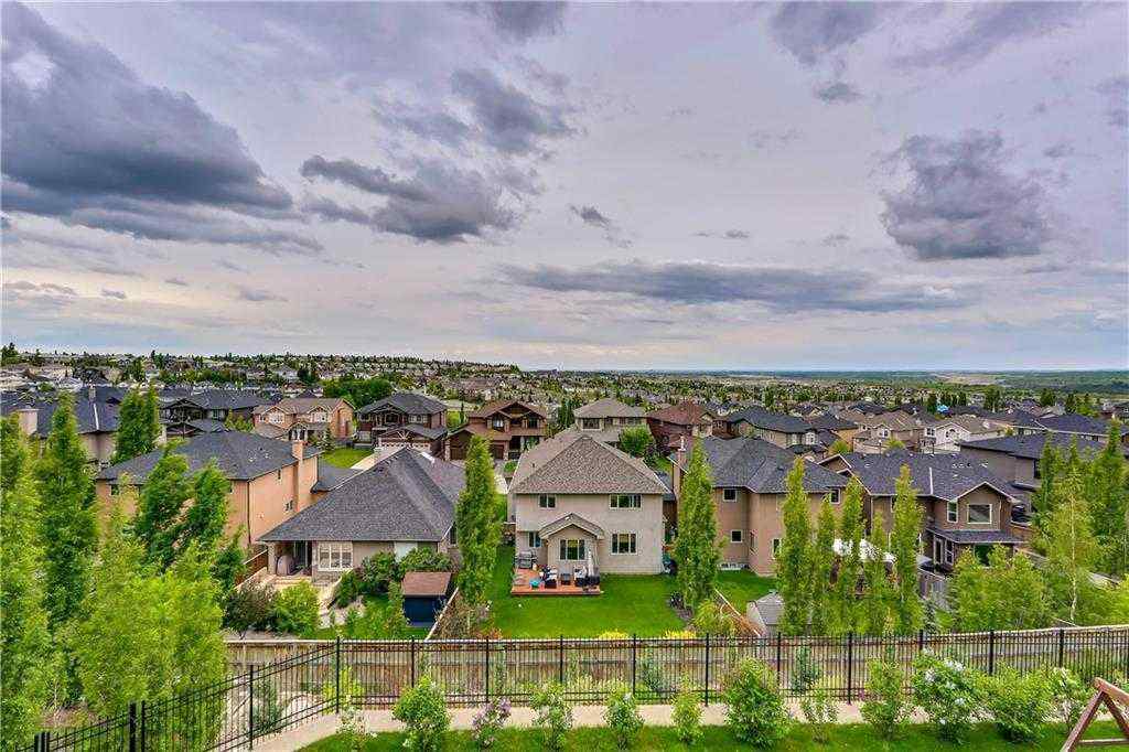 MLS® A2254832 - 35 Elmont Drive SW in Springbank Hill Calgary, Residential
