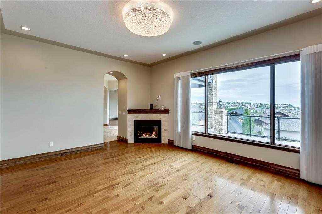 MLS® A2254832 - 35 Elmont Drive SW in Springbank Hill Calgary, Residential