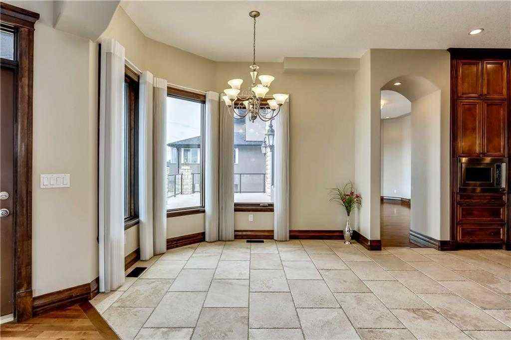 MLS® A2254832 - 35 Elmont Drive SW in Springbank Hill Calgary, Residential