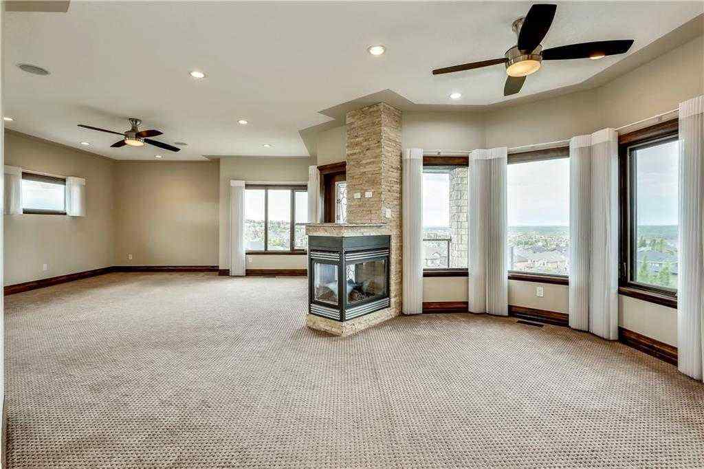 MLS® A2254832 - 35 Elmont Drive SW in Springbank Hill Calgary, Residential