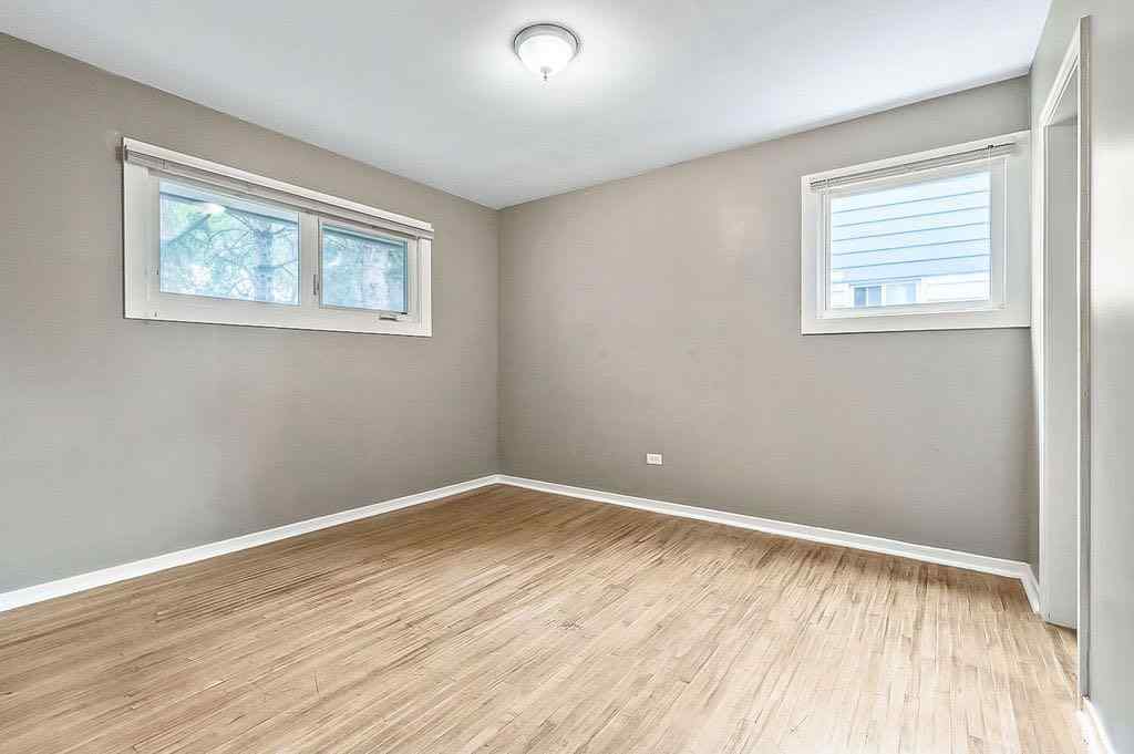 MLS® A2254834 - 906 Rundle Crescent NE in Renfrew Calgary, Residential
