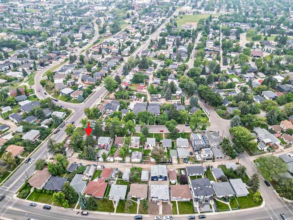 MLS® A2254834 - 906 Rundle Crescent NE in Renfrew Calgary, Residential