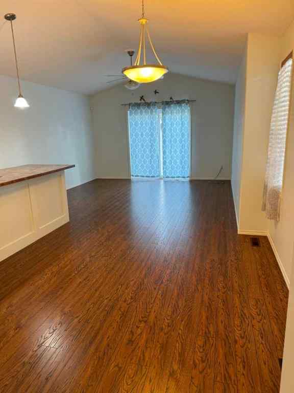 MLS® A2254835 - Unit #Main 1718 6 Avenue N in Westminster Lethbridge, Rental