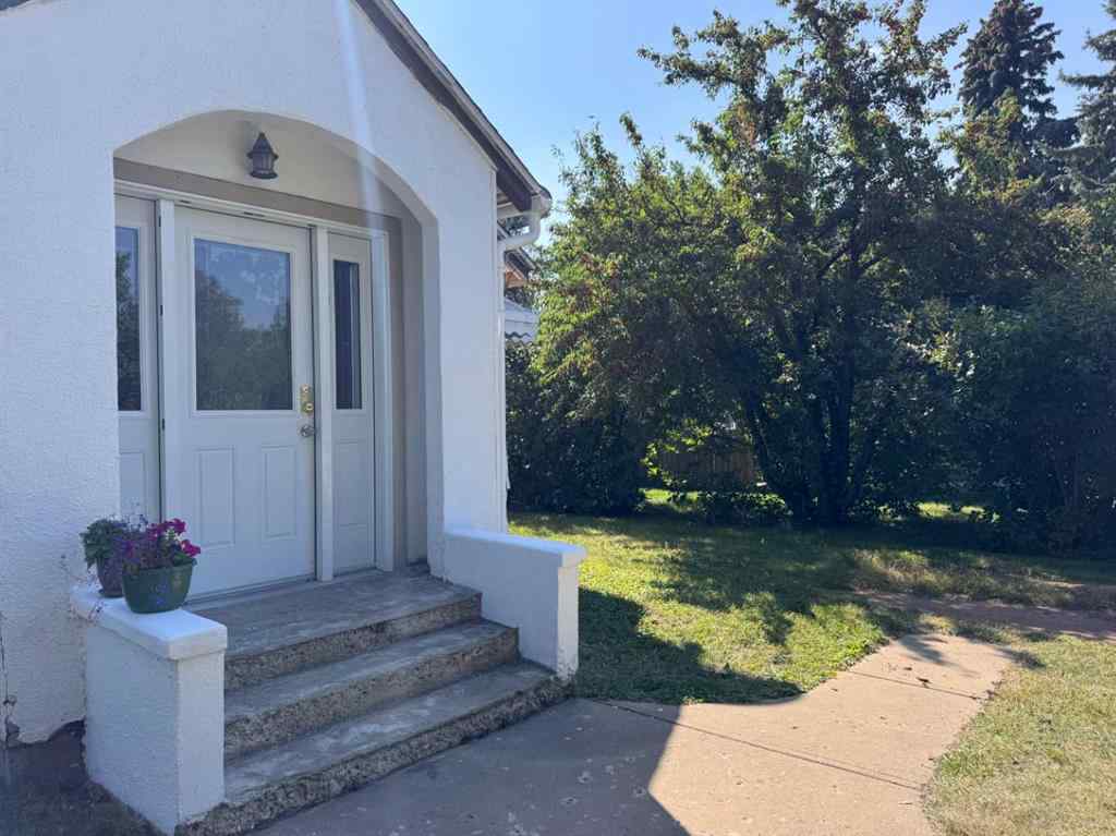 MLS® A2254836 - 4713 50 Street  in NONE Bashaw, Residential