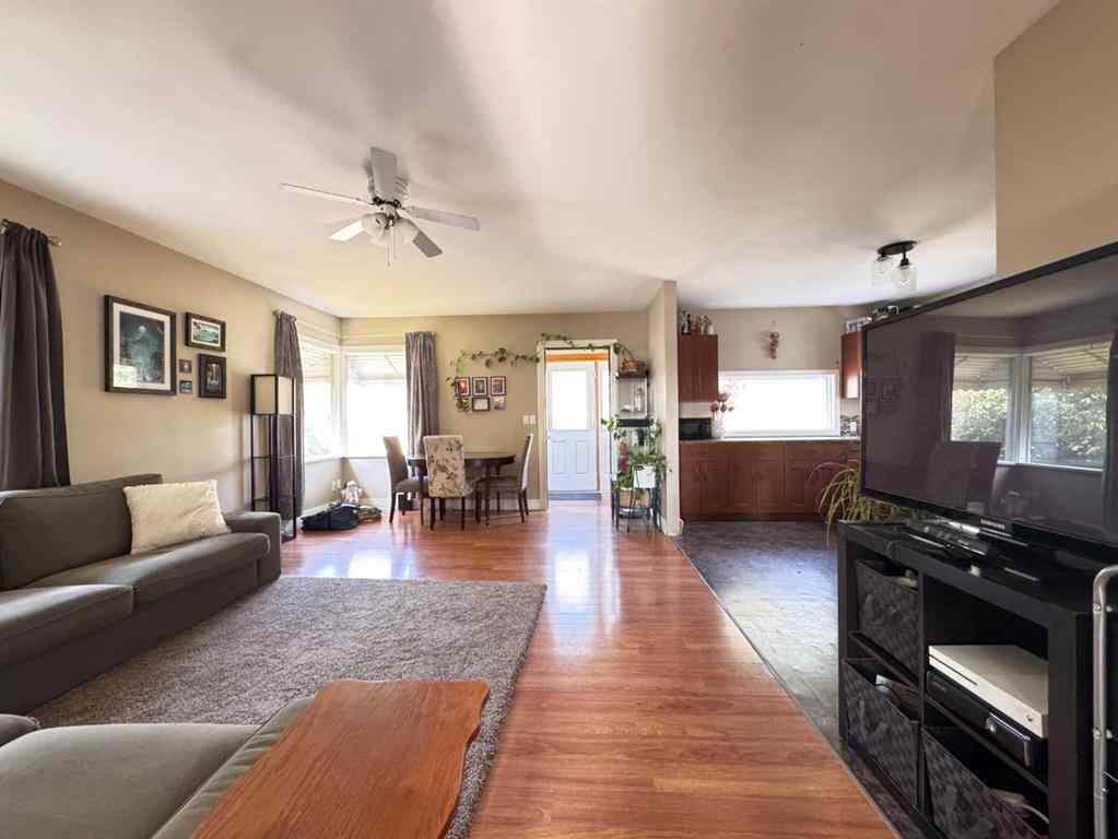 MLS® A2254836 - 4713 50 Street  in NONE Bashaw, Residential