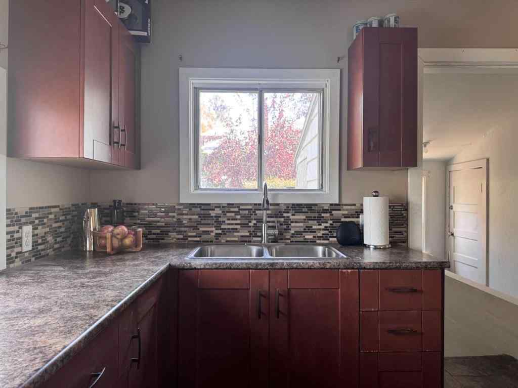 MLS® A2254836 - 4713 50 Street  in NONE Bashaw, Residential