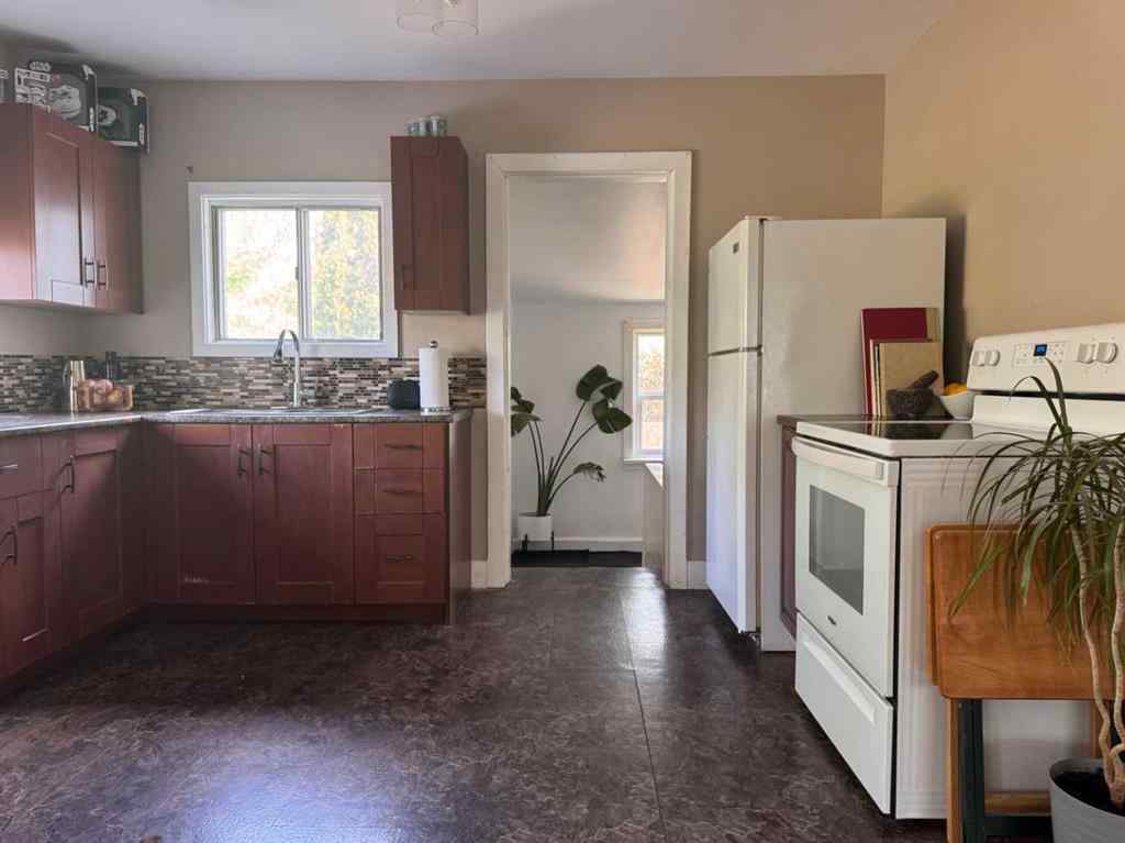 MLS® A2254836 - 4713 50 Street  in NONE Bashaw, Residential