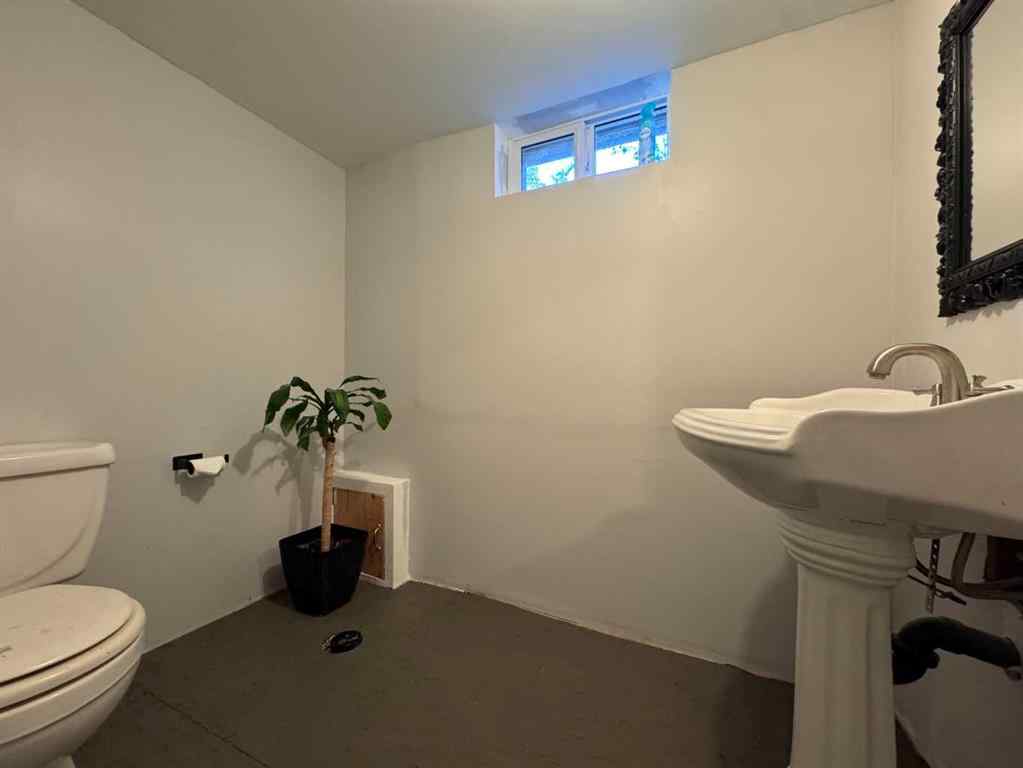 MLS® A2254836 - 4713 50 Street  in NONE Bashaw, Residential
