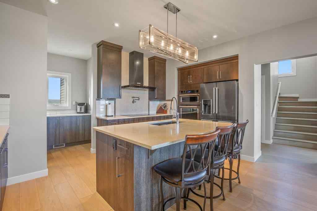 MLS® A2254837 - 38 Vista Close  in Valley Ridge Blackfalds, Residential