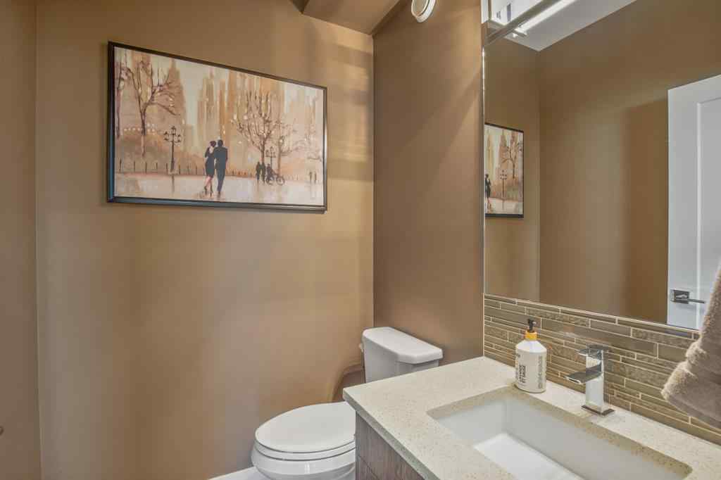 MLS® A2254837 - 38 Vista Close  in Valley Ridge Blackfalds, Residential