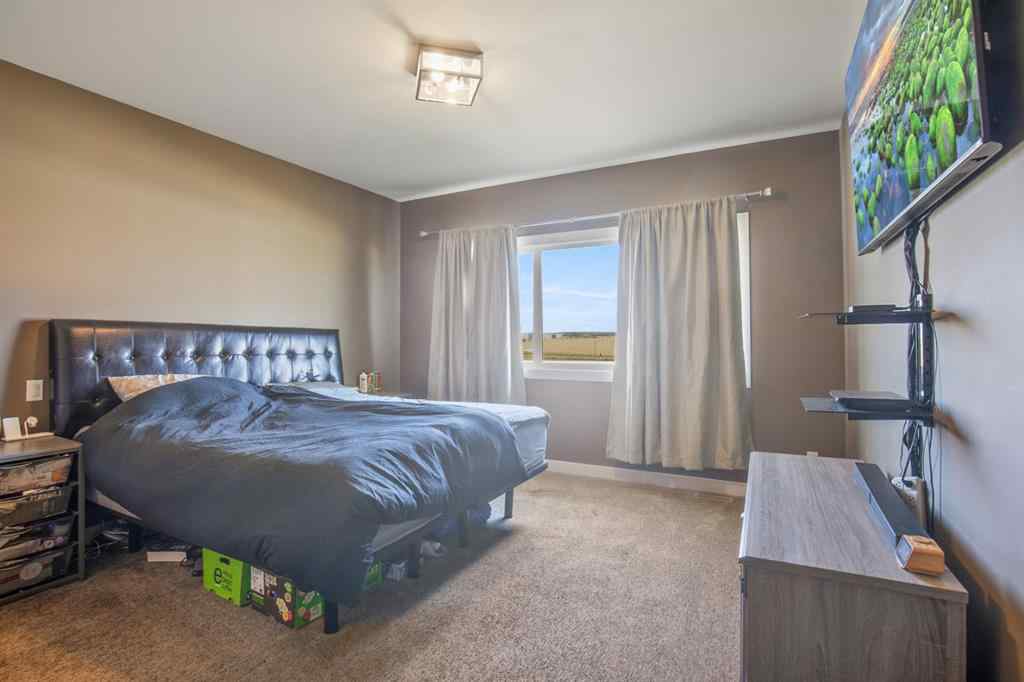 MLS® A2254837 - 38 Vista Close  in Valley Ridge Blackfalds, Residential