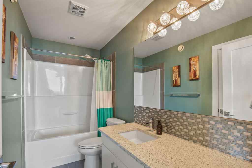 MLS® A2254837 - 38 Vista Close  in Valley Ridge Blackfalds, Residential