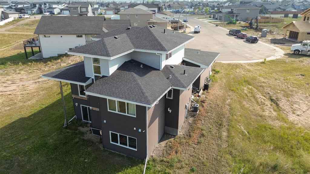 MLS® A2254837 - 38 Vista Close  in Valley Ridge Blackfalds, Residential