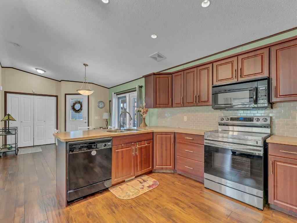 MLS® A2254838 - 71 Timothy Way SE in Southland Medicine Hat, Residential