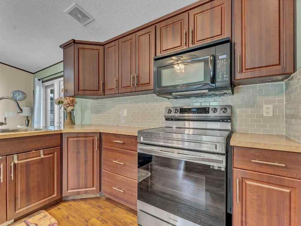 MLS® A2254838 - 71 Timothy Way SE in Southland Medicine Hat, Residential