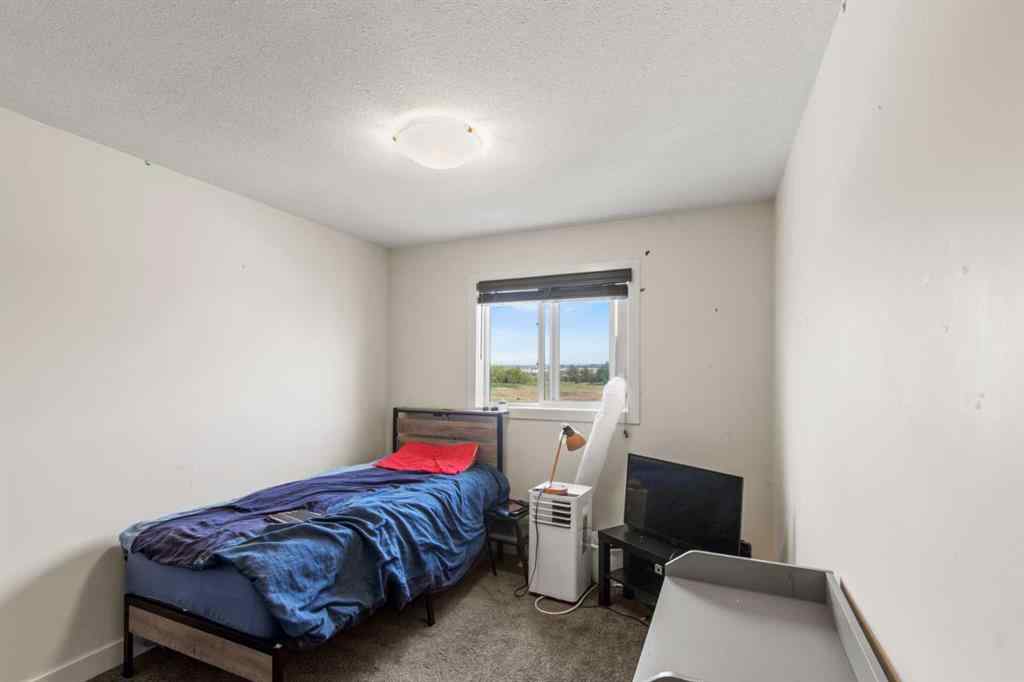 MLS® A2254840 - 9801 89 Street  in Cobblestone Grande Prairie, Residential