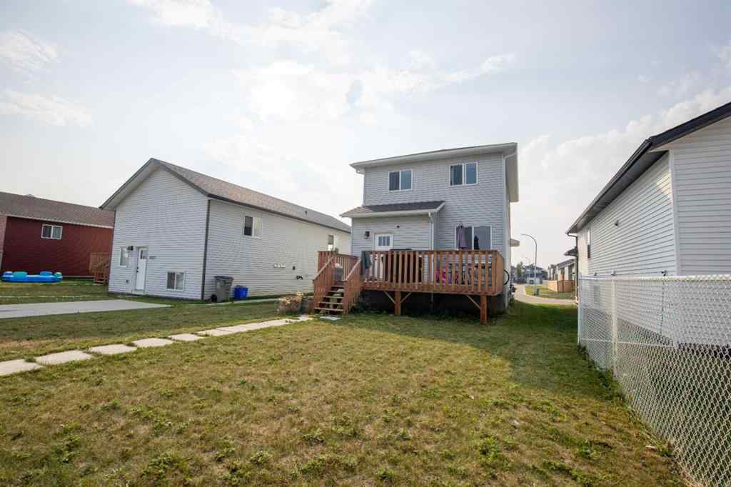 MLS® A2254840 - 9801 89 Street  in Cobblestone Grande Prairie, Residential