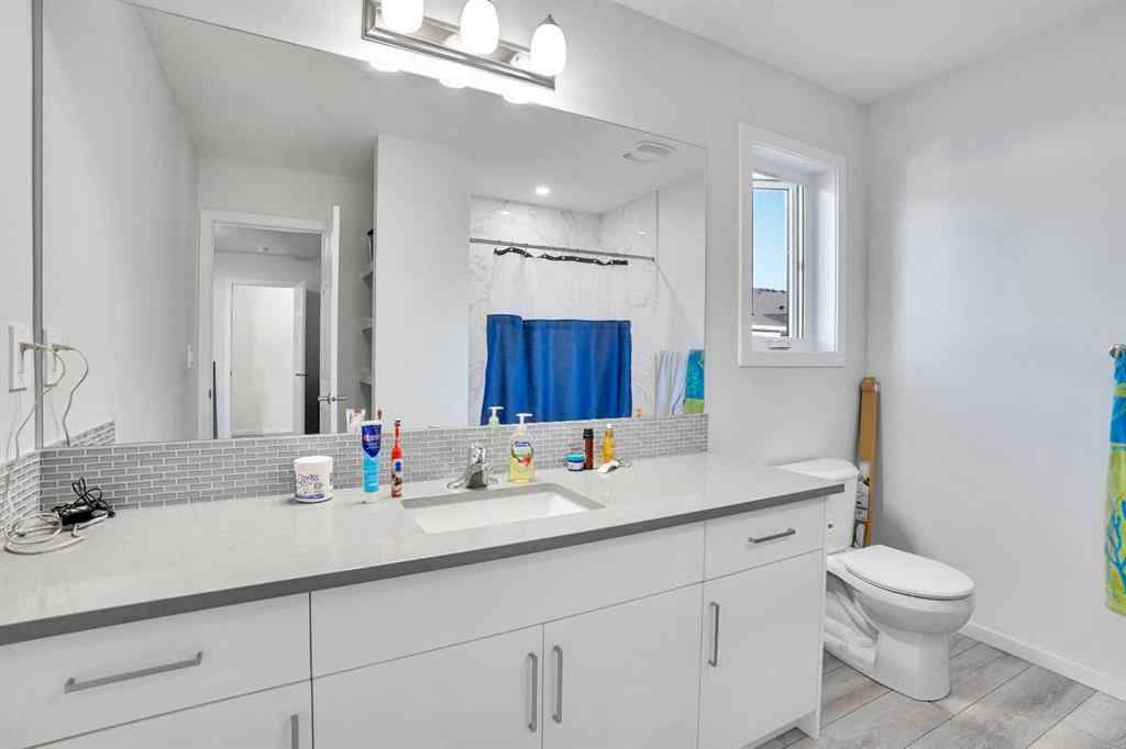 MLS® A2254841 - 216 Windbury Lane  in Airdrie Meadows Airdrie, Residential