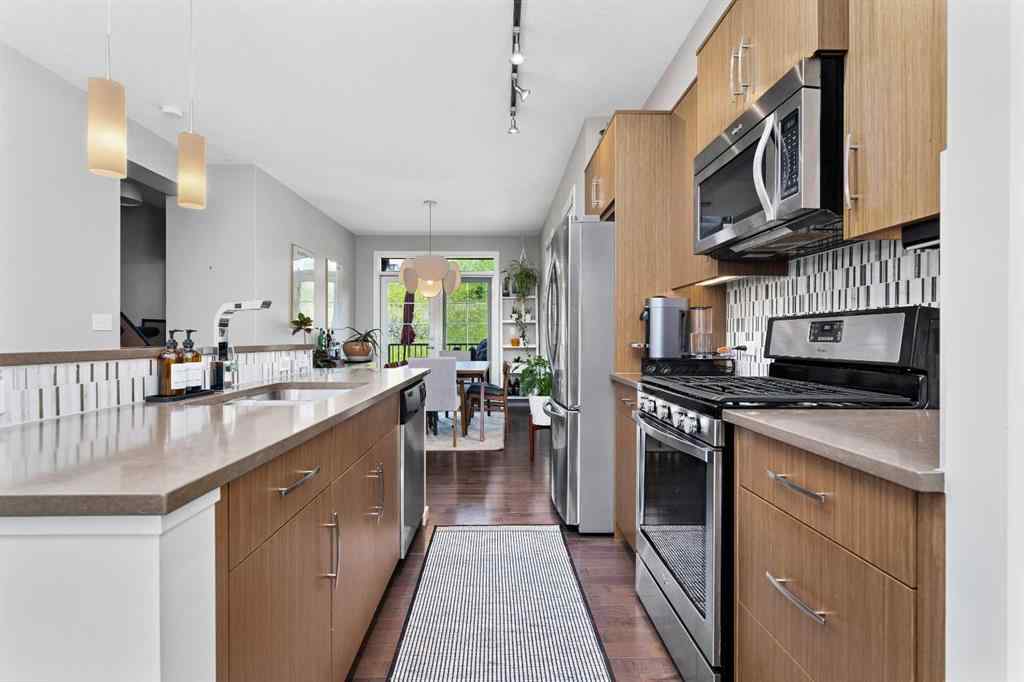 MLS® A2254845 - 140 Ascot Point SW in Aspen Woods Calgary, Residential