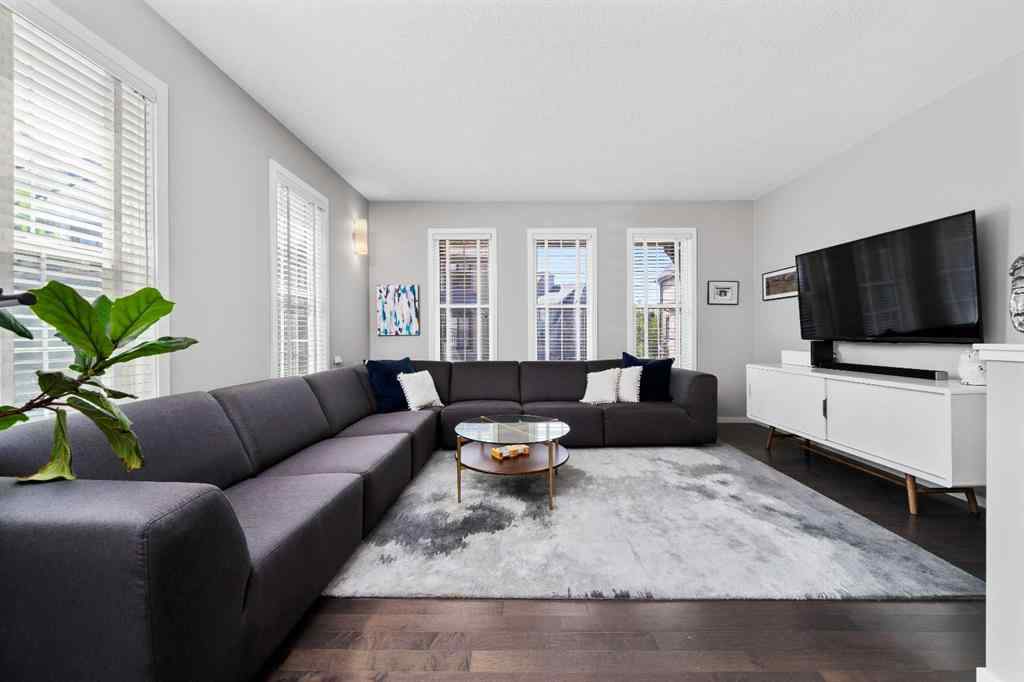 MLS® A2254845 - 140 Ascot Point SW in Aspen Woods Calgary, Residential