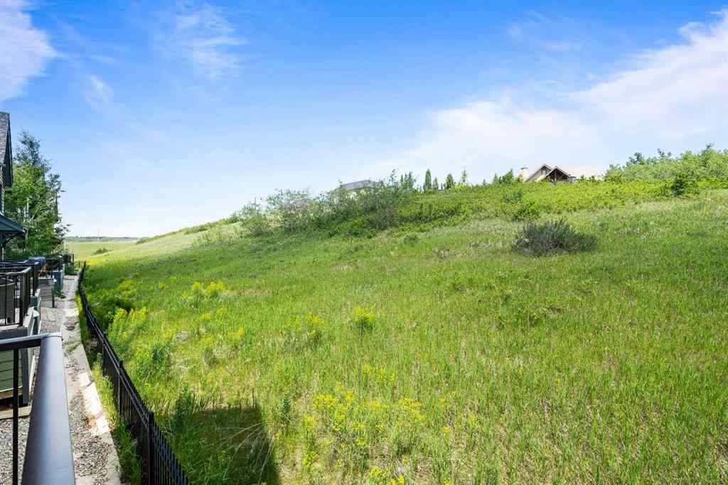 MLS® A2254845 - 140 Ascot Point SW in Aspen Woods Calgary, Residential