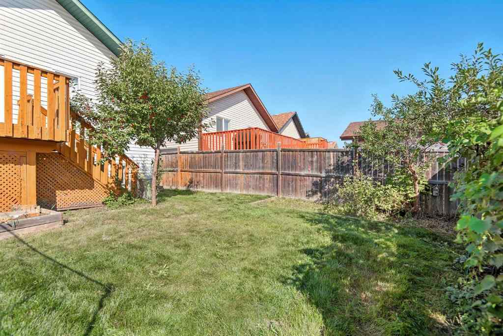 MLS® A2254848 - 140 Lanterman Close  in Lonsdale Red Deer, Residential