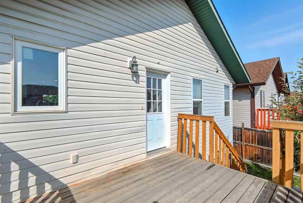 MLS® A2254848 - 140 Lanterman Close  in Lonsdale Red Deer, Residential
