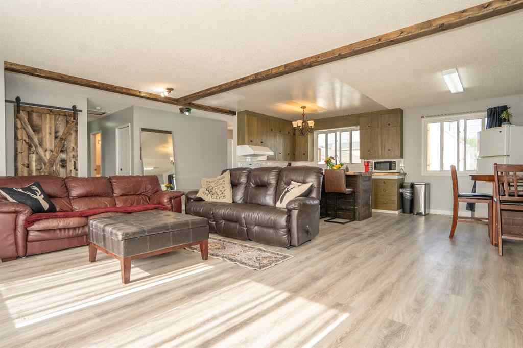 MLS® A2254851 - 5011 51st Ave Scott   in Bashaw Bashaw, Residential