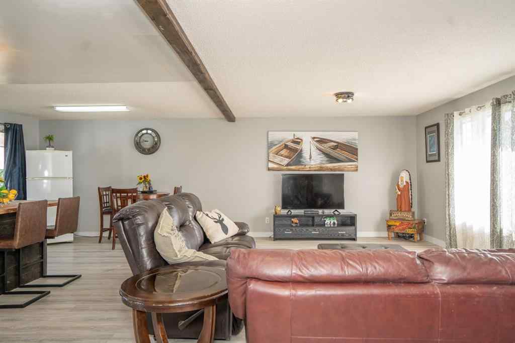 MLS® A2254851 - 5011 51st Ave Scott   in Bashaw Bashaw, Residential