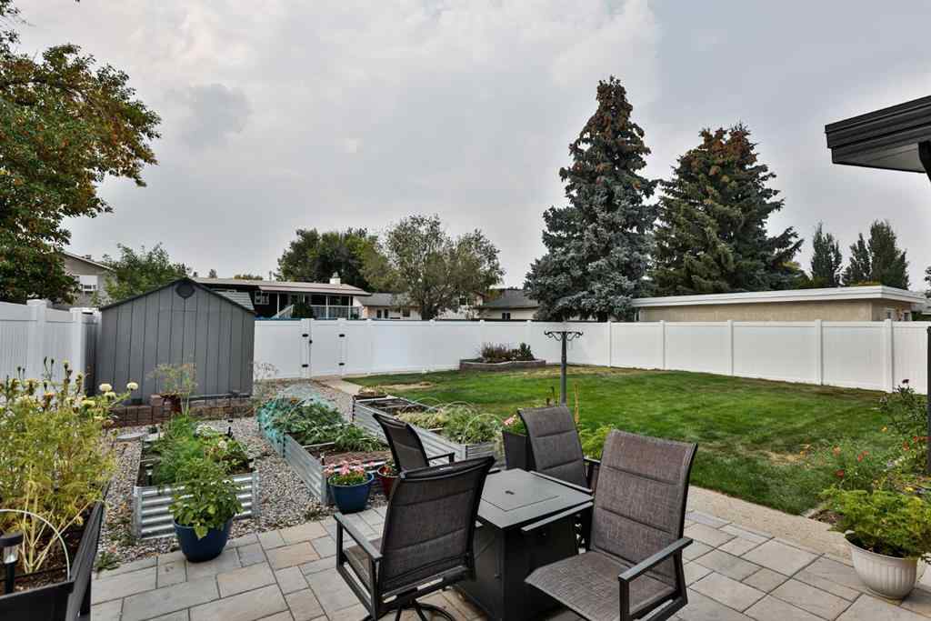 MLS® A2254857 - 2202 36 Street S in Redwood Lethbridge, Residential