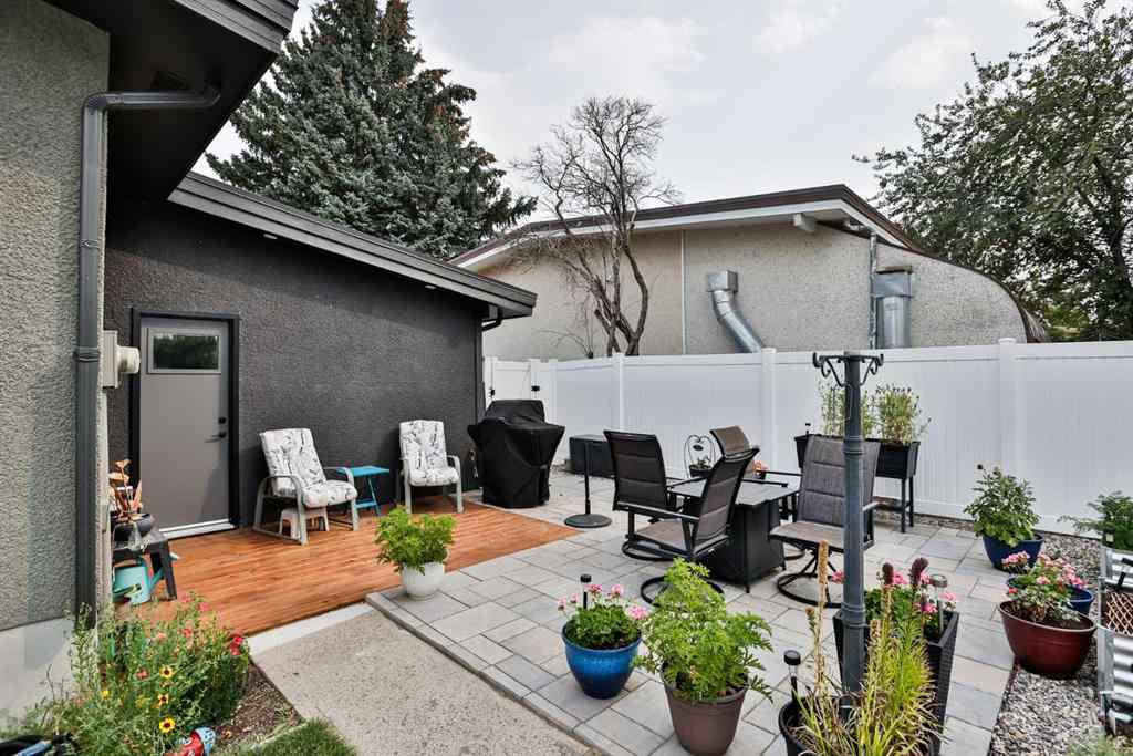 MLS® A2254857 - 2202 36 Street S in Redwood Lethbridge, Residential