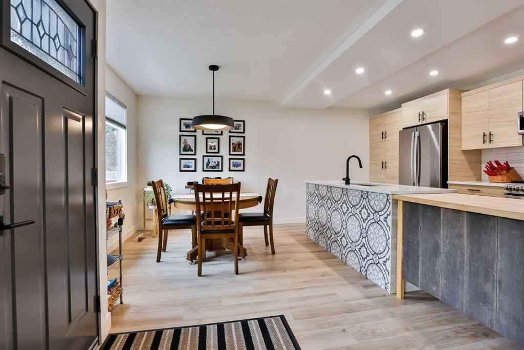 MLS® A2254857 - 2202 36 Street S in Redwood Lethbridge, Residential