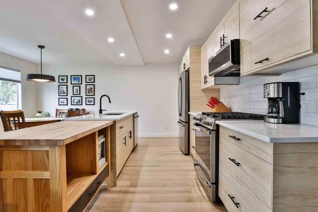 MLS® A2254857 - 2202 36 Street S in Redwood Lethbridge, Residential